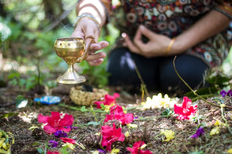 As Above, So Within: Living The Wisdom of Rtucharya