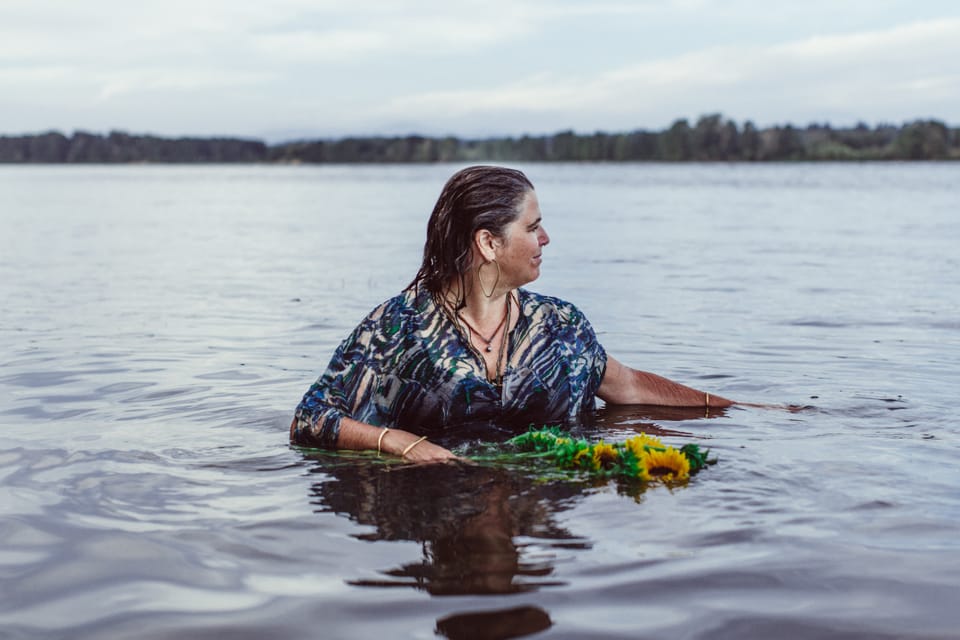 Visualization Practice: Lessons of the Breath from a late Summer Lake